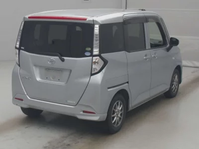 Toyota TANK  с аукциона в Японии