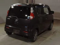 Nissan MOCO лот № 7032 оценка 4  с аукциона в Японии 1