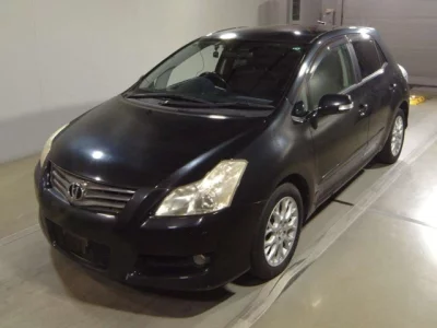 Toyota BLADE  с аукциона в Японии