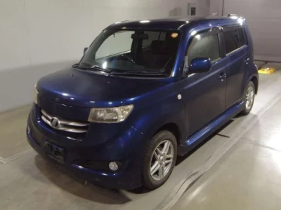 Toyota BB  с аукциона в Японии