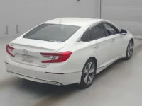 Honda ACCORD лот № 70212 оценка RA  с аукциона в Японии 1