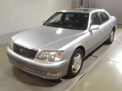 Toyota CELSIOR  с аукциона в Японии