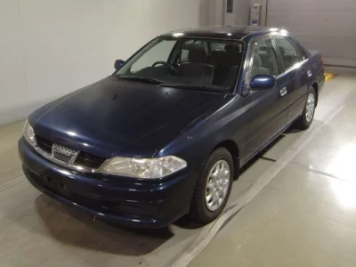Toyota CARINA  с аукциона в Японии