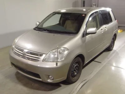 Toyota RAUM  с аукциона в Японии
