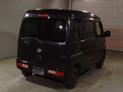 Toyota PIXIS VAN  с аукциона в Японии