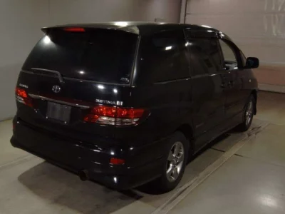 Toyota ESTIMA  с аукциона в Японии