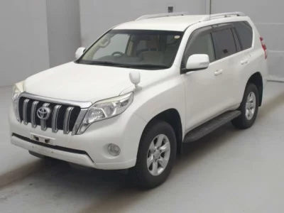 Toyota LAND CRUISER PRADO  с аукциона в Японии