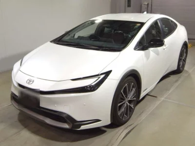 Toyota Prius  с аукциона в Японии