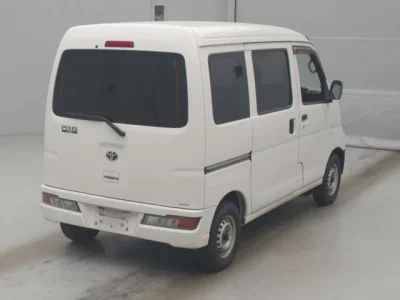 Toyota Pixis Van