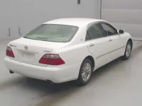 Toyota CROWN лот № 70281 оценка 3.5  с аукциона в Японии 1