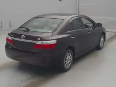 Toyota PREMIO  с аукциона в Японии