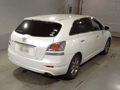 Toyota Mark X Zio
