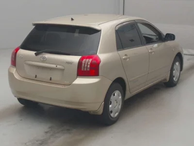 Toyota COROLLA RUNX  с аукциона в Японии