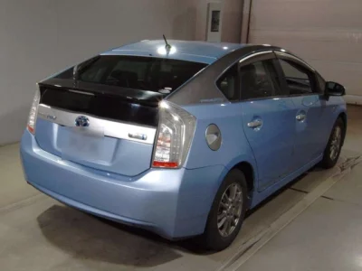 Toyota PRIUS PHV