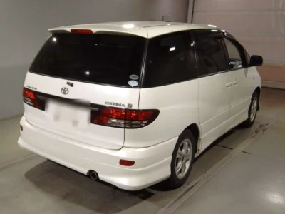 Toyota ESTIMA  с аукциона в Японии
