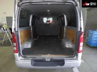 Toyota HIACE VAN лот № 20024 оценка R  с аукциона в Японии 3