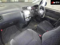 Toyota IPSUM лот № 30079 оценка R  с аукциона в Японии 2