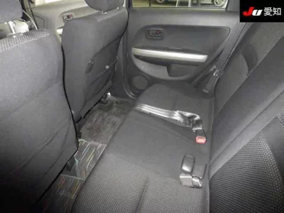 Toyota IST  с аукциона в Японии