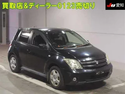 Toyota IST  с аукциона в Японии