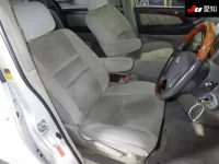 Toyota ALPHARD лот № 352 оценка 3.5  с аукциона в Японии 5