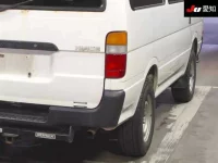 Toyota HIACE VAN лот № 7010 оценка R  с аукциона в Японии 7