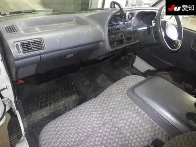 Toyota HIACE VAN  с аукциона в Японии