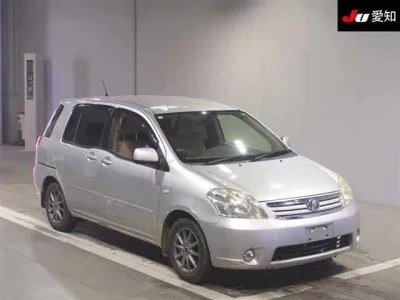 Toyota RAUM