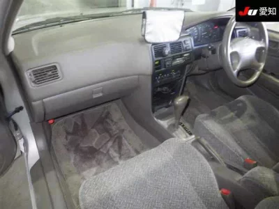 Toyota COROLLA  с аукциона в Японии