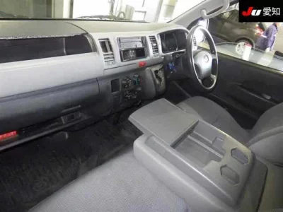 Toyota RegiusAce