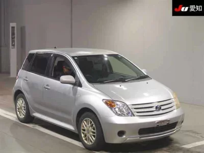 Toyota IST  с аукциона в Японии