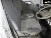 Toyota DYNA лот № 7116 оценка 3.5  с аукциона в Японии 5