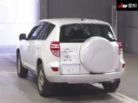 Toyota RAV4 лот № 30447 оценка 3.5  с аукциона в Японии 1