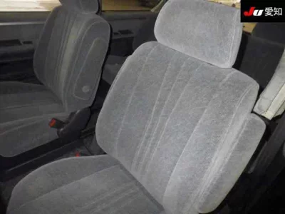 Toyota GRANVIA  с аукциона в Японии