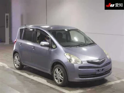 Toyota RACTIS  с аукциона в Японии