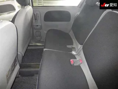 Toyota SIENTA  с аукциона в Японии