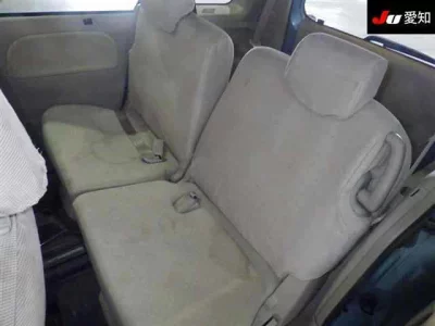 Toyota SIENTA  с аукциона в Японии