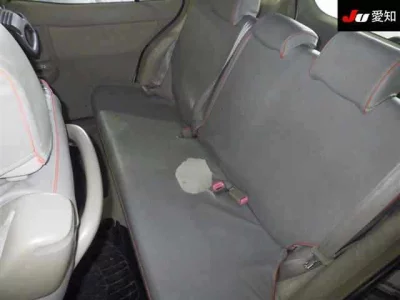 Toyota RAUM  с аукциона в Японии