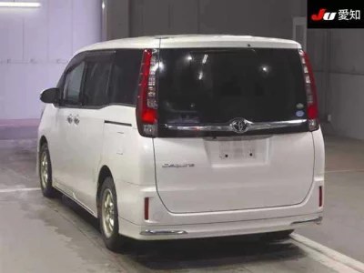 Toyota Esquire