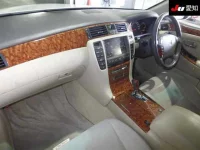 Toyota CROWN лот № 30019 оценка 3.5  с аукциона в Японии 2