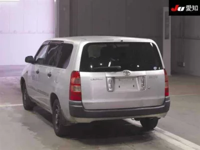 Toyota SUCCEED  с аукциона в Японии