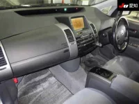 Toyota Prius лот № 30792 оценка R  с аукциона в Японии 2