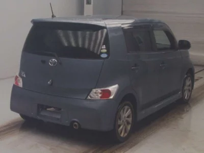 Toyota bB