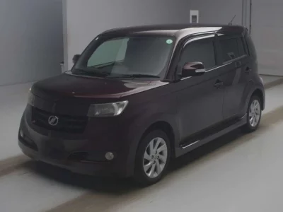 Toyota bB