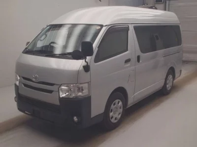 Toyota HIACE VAN  с аукциона в Японии