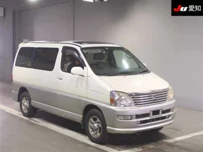 Toyota HIACE REGIUS  с аукциона в Японии