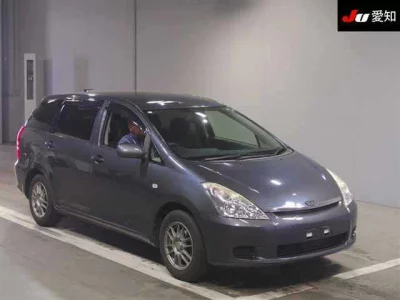 Toyota WISH  с аукциона в Японии