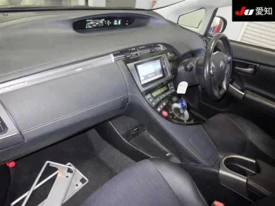 Toyota PRIUS PHV