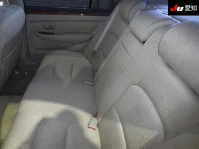 Toyota BREVIS  с аукциона в Японии