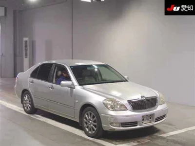 Toyota BREVIS  с аукциона в Японии