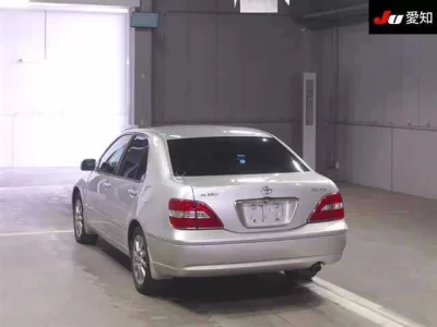 Toyota BREVIS  с аукциона в Японии